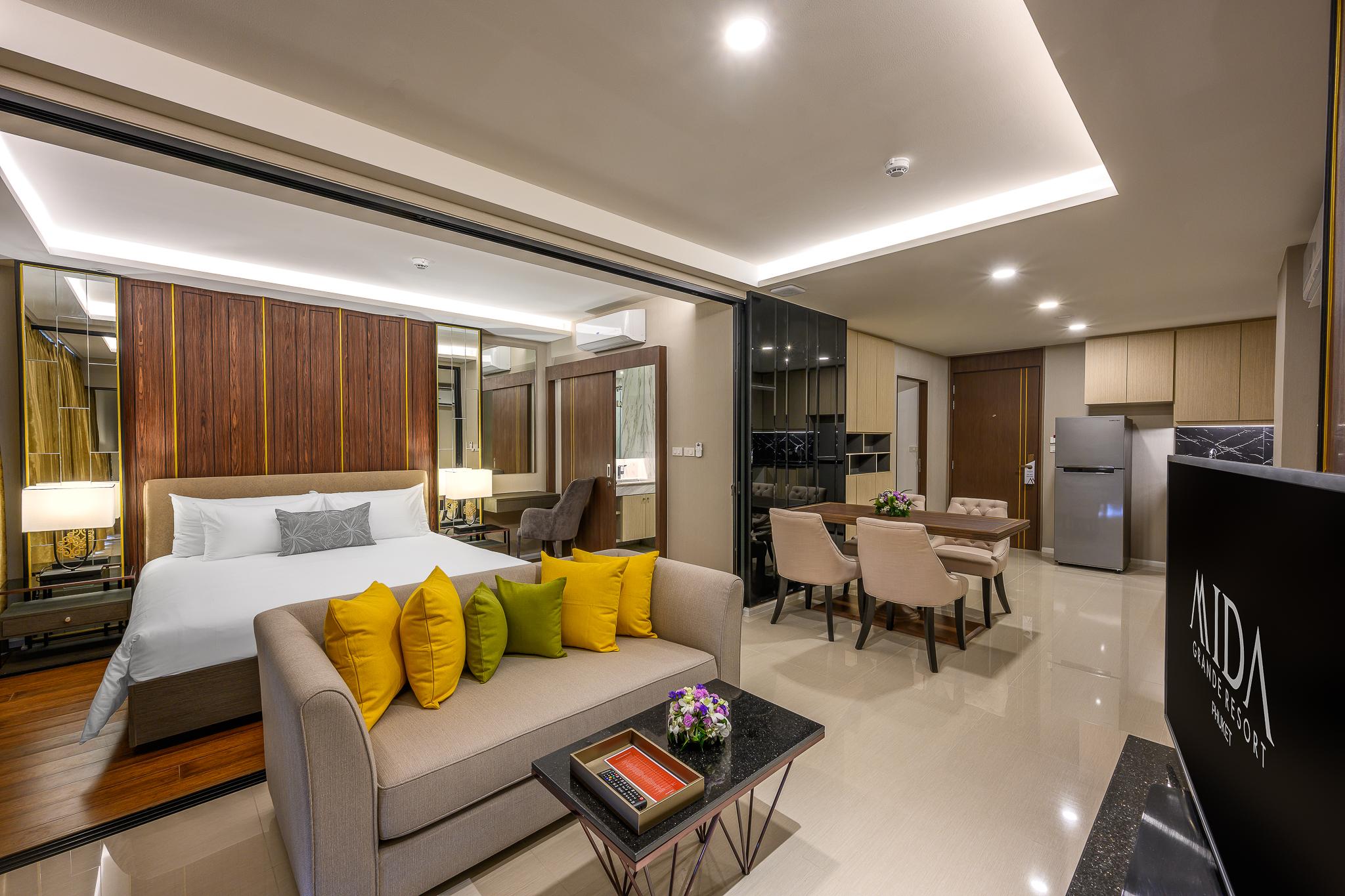 Mida Grande Resort Phuket Kültér fotó