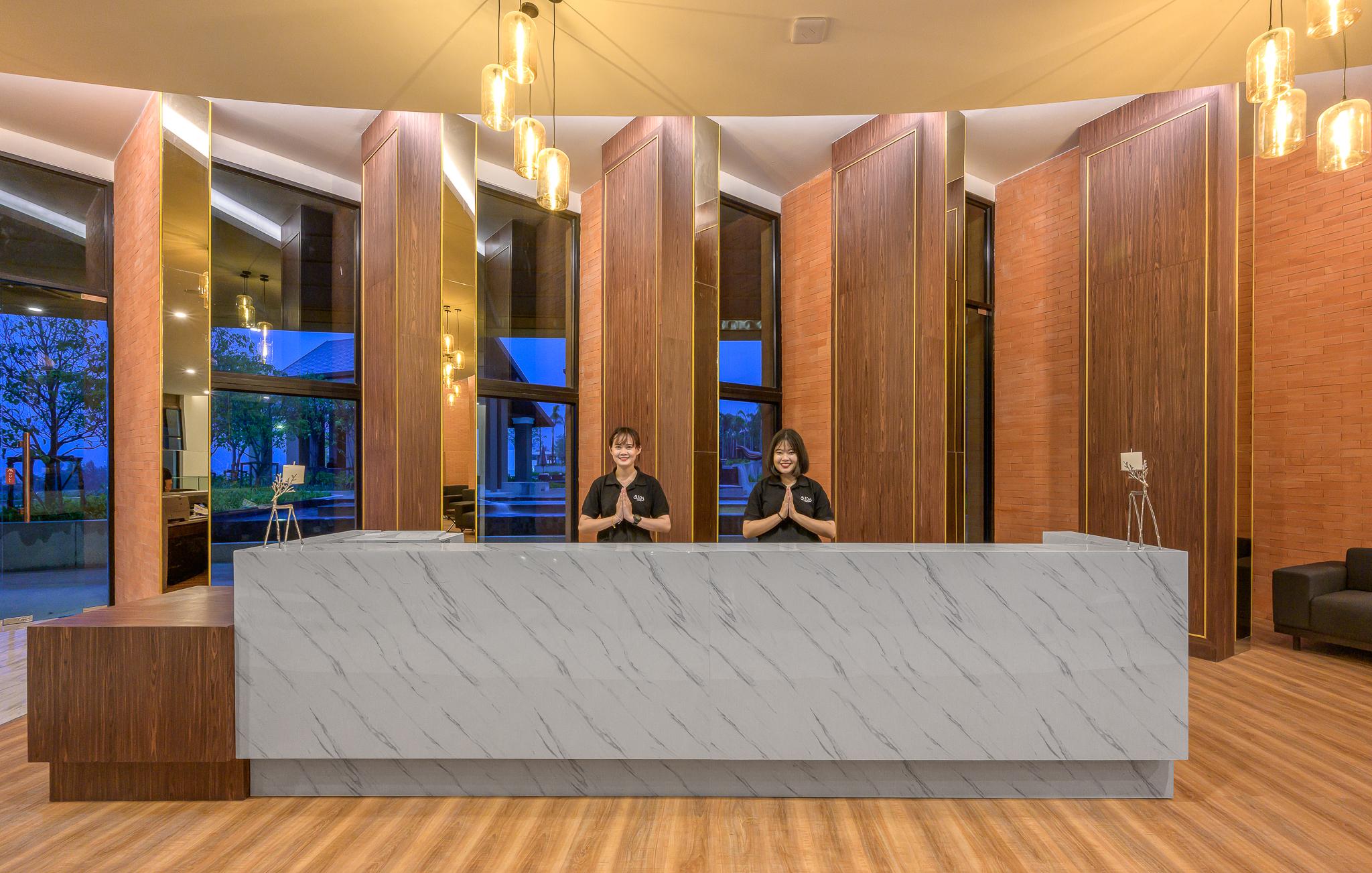 Mida Grande Resort Phuket Kültér fotó